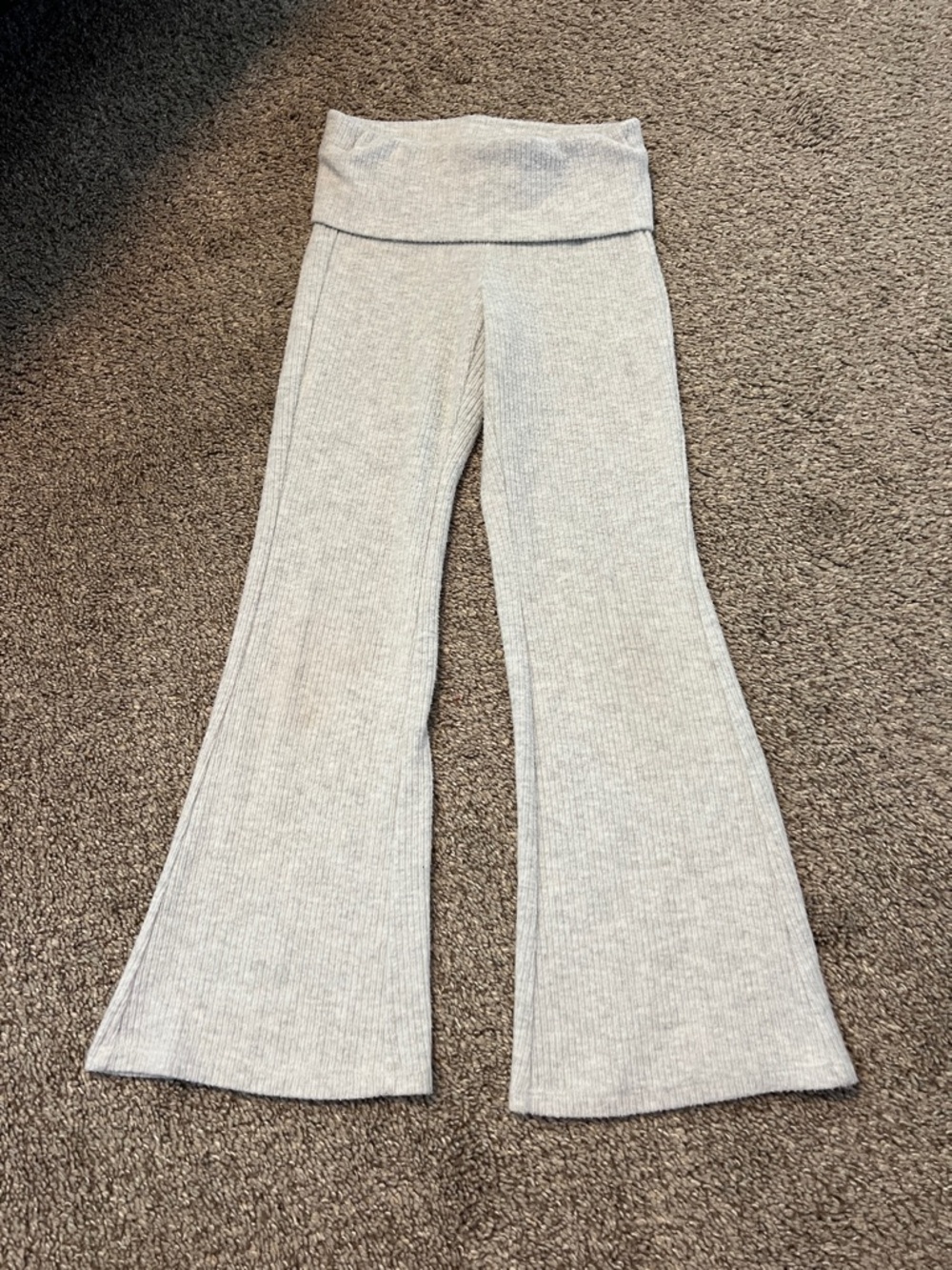 Old Navy Light Gray Ribbed Flare Knit Pants